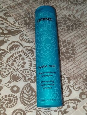 amika Hydro Rush Intense Moisture Shampoo - Turquoise Bottle